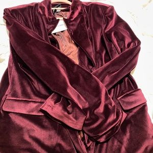 NWT Stretch Velvet Blazer 
XXL 
Agnes and Dora